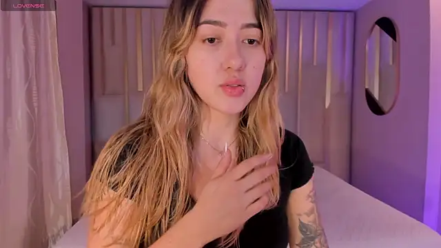 EveBensonX online show from 17, 4, 2026