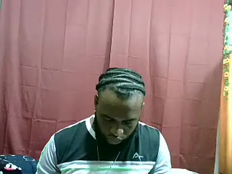 Snapshot of 2ocmaxi chatting on 13, 2, 2025 2ocmaxi online show from 13, 2, 2025