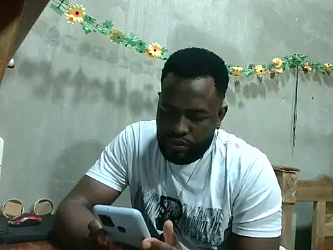 Snapshot of 2ocmaxi chatting on 8, 9, 2025 2ocmaxi online show from 8, 9, 2025