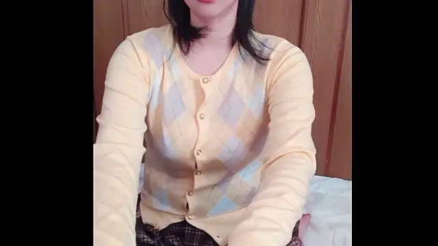 Snapshot of Anne-japanese- chatting on 7, 4, 2026 Anne-japanese- online show from 7, 4, 2026