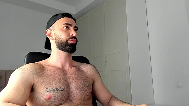 MichaelMasterss online show from 5, 4, 2026