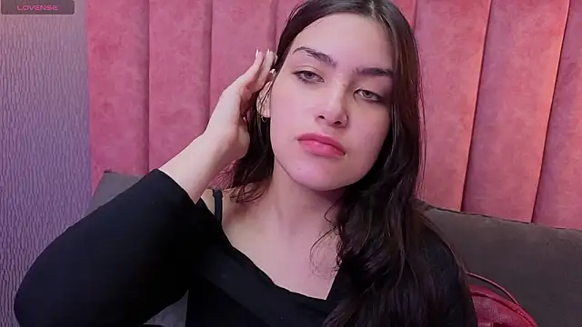 Alexa Thaylor  online show from 3, 2, 2026