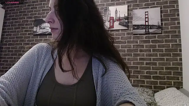  Hot Lady  online show from 9, 1, 2025