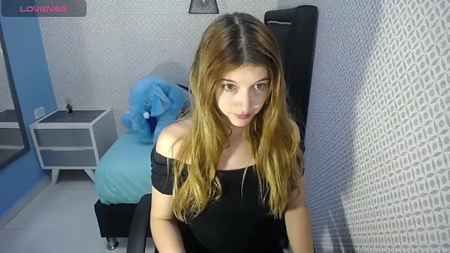 Snapshot of LILAFAVE chatting on 21, 3, 2025 LILAFAVE online show from 21, 3, 2025