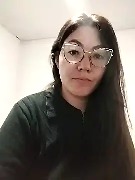 katha steele  online show from 25, 1, 2025