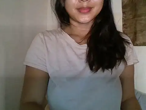 Snapshot of _smiling4u_ chatting on 3, 7, 2026 smiling4u online show from 3, 7, 2026