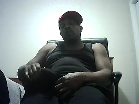 Snapshot of ThugDick79 chatting on 12, 12, 2024 ThugDick79 online show from 12, 12, 2024