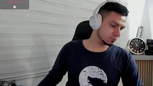 Snapshot of Rick_Diesel_ chatting on 7, 2, 2026 Rick Diesel online show from 7, 2, 2026