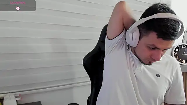 Snapshot of Rick_Diesel_ chatting on 17, 2, 2026 Rick Diesel online show from 17, 2, 2026