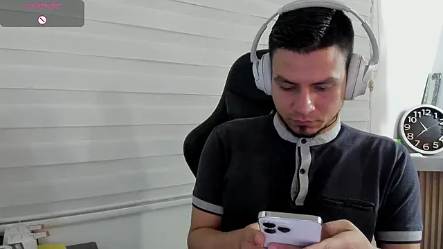 Snapshot of Rick_Diesel_ chatting on 18, 2, 2026 Rick Diesel online show from 18, 2, 2026