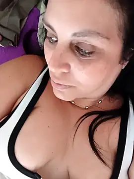 Snapshot of CRUELLAXX chatting on 29, 1, 2025 CRUELLAXX online show from 29, 1, 2025