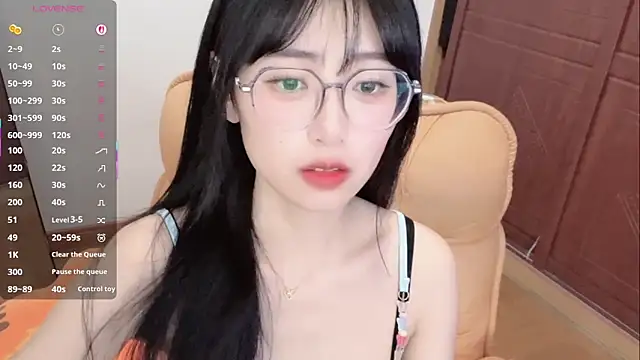 4uoki online show from 21, 12, 2025