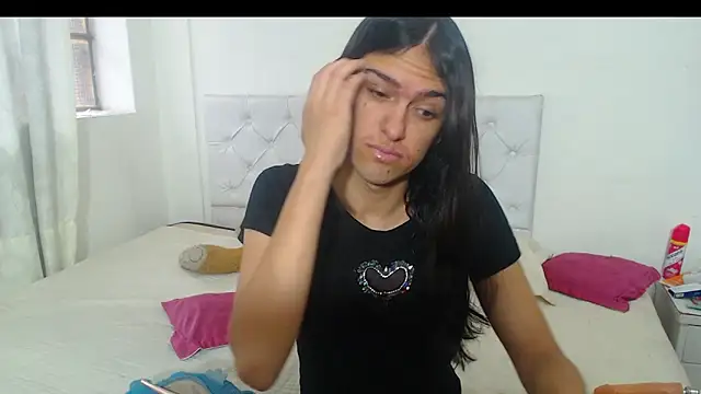 sweet1Girl online show from 14, 4, 2026