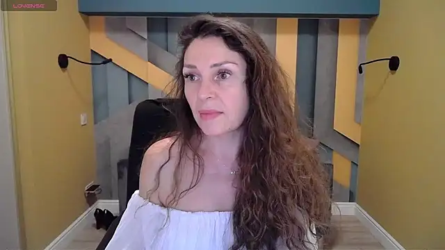 EllaLong online show from 31, 12, 2024