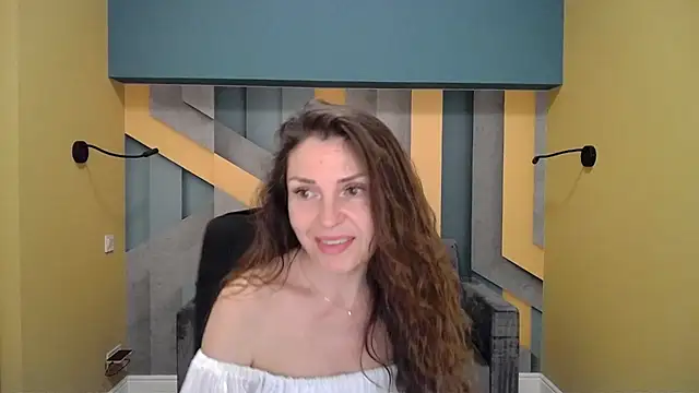 EllaLong online show from 7, 1, 2025