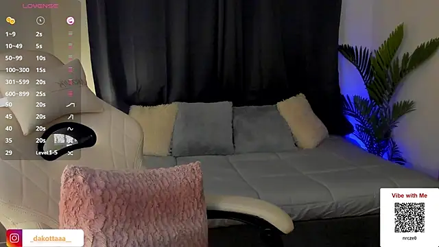 Snapshot of dakottaa_ chatting on 18, 3, 2025 dakottaa online show from 18, 3, 2025