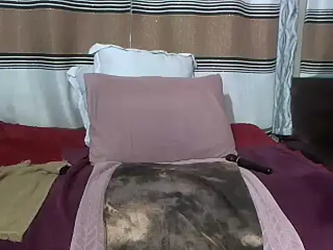 Snapshot of BustyyGoddess chatting on 23, 12, 2024 BustyyGoddess online show from 23, 12, 2024