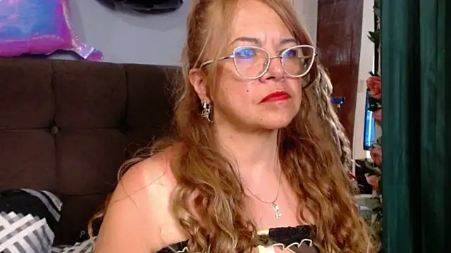 Snapshot of RubyWatson50 chatting on 6, 5, 2026 RubyWatson50 online show from 6, 5, 2026