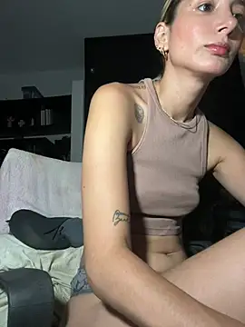 Snapshot of DanikRosse chatting on 15, 1, 2025 DanikRosse online show from 15, 1, 2025