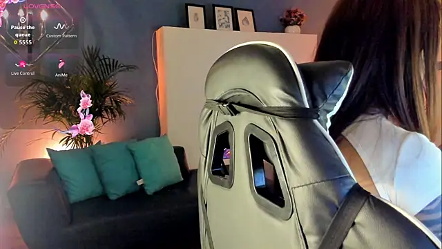 Megan inked online show from 21, 3, 2026