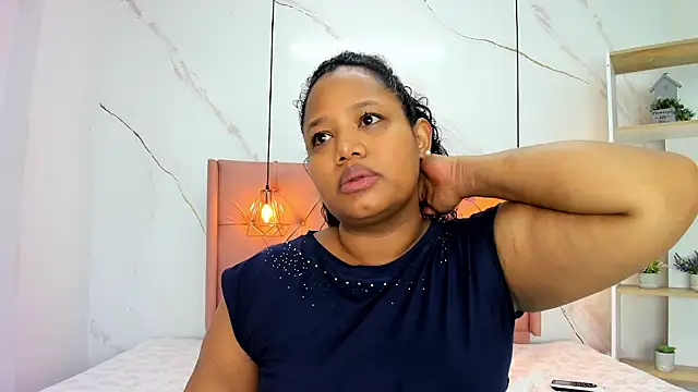 Belle Brunette online show from 7, 4, 2026