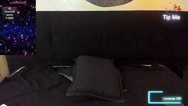 Latin Horny 69 online show from 5, 12, 2024