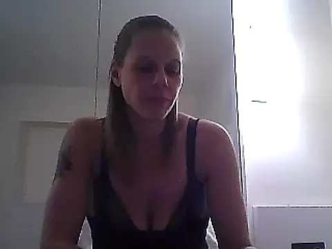 Snapshot of WildScorpio86 chatting on 16, 2, 2025 WildScorpio86 online show from 16, 2, 2025
