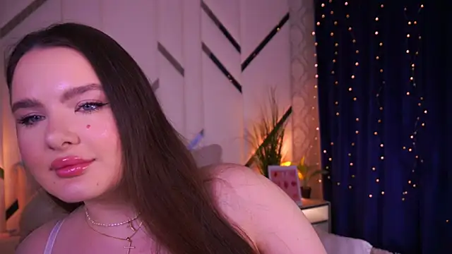 Snapshot of CuteAmberr chatting on 28, 2, 2026 CuteAmberr online show from 28, 2, 2026