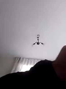 mustican422 online show from 9, 2, 2025