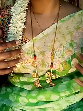 tuttifrutti17 online show from 3, 2, 2025