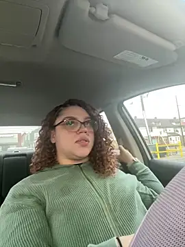 QueenNuttCollector online show from 16, 3, 2025