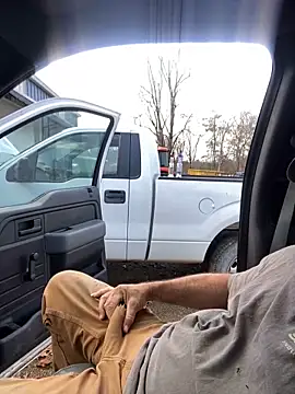 Snapshot of Themechanic420 chatting on 18, 12, 2024 Themechanic420 online show from 18, 12, 2024