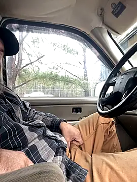 Snapshot of Themechanic420 chatting on 4, 12, 2025 Themechanic420 online show from 4, 12, 2025