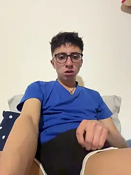 CamiRojas boy online show from 22, 12, 2025