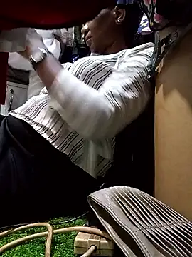 Snapshot of Hailey_BaileyXYZ chatting on 13, 4, 2026 Hailey BaileyXYZ online show from 13, 4, 2026