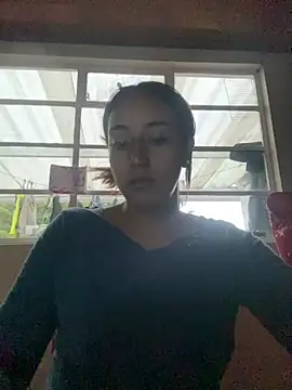 Snapshot of Vaiolet_a chatting on 18, 12, 2024 Vaiolet a online show from 18, 12, 2024