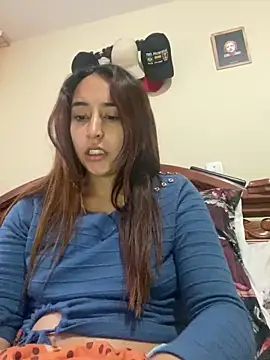 Snapshot of Vaiolet_a chatting on 20, 12, 2024 Vaiolet a online show from 20, 12, 2024