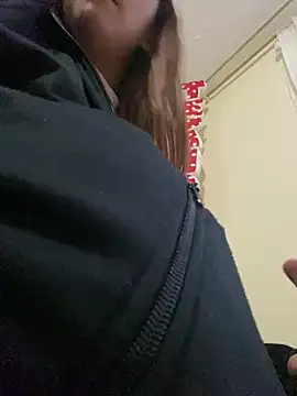 Snapshot of Vaiolet_a chatting on 17, 1, 2025 Vaiolet a online show from 17, 1, 2025