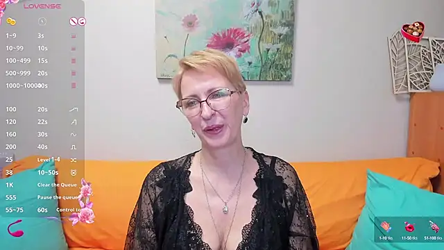 iamyourdream89 online show from 7, 3, 2025