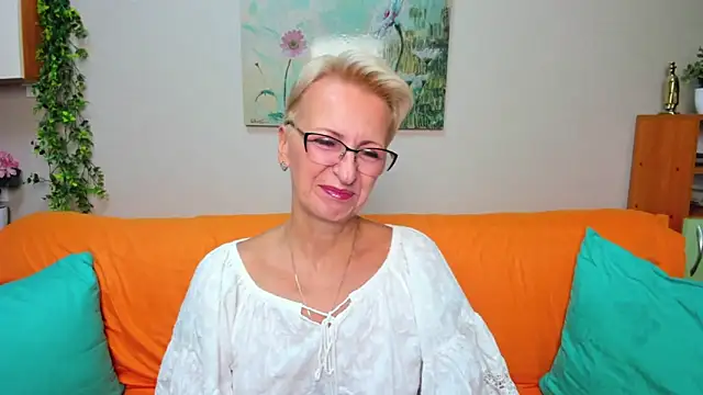 iamyourdream89 online show from 26, 9, 2025