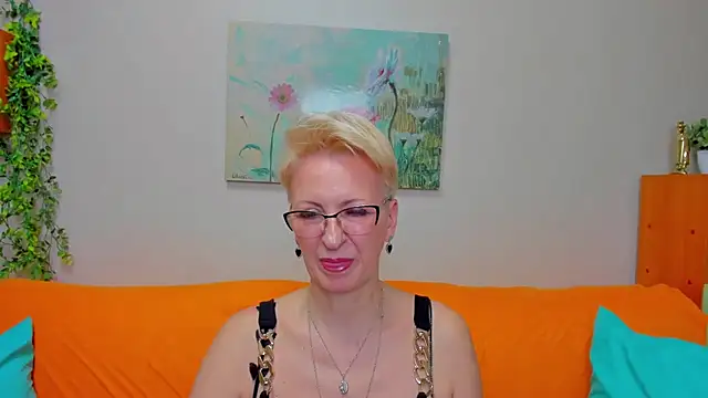 iamyourdream89 online show from 17, 3, 2026