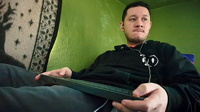 sweet cock28 online show from 14, 1, 2025