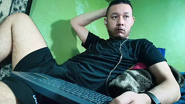 sweet cock28 online show from 13, 2, 2025