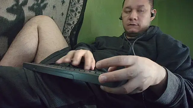 sweet cock28 online show from 4, 2, 2026