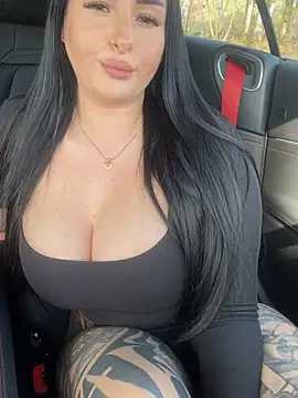 Mia-Bremer online show from 3, 3, 2026