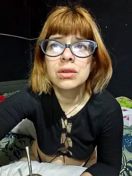 Carlafoxxx online show from 17, 10, 2025