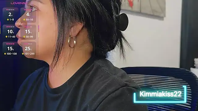 kimmiakiss22 online show from 17, 9, 2025