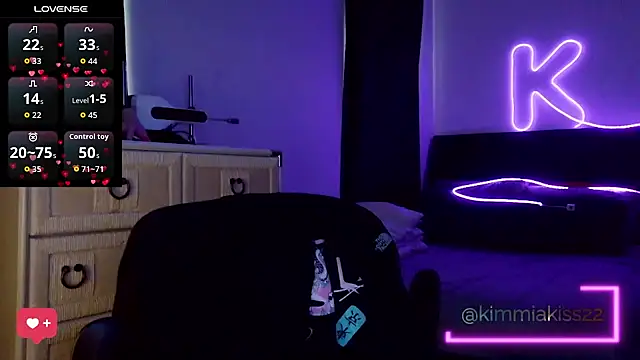 Snapshot of kimmiakiss22 chatting on 15, 2, 2026 kimmiakiss22 online show from 15, 2, 2026