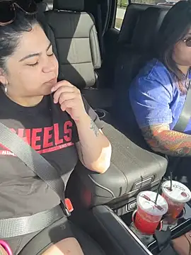 Snapshot of kimmiakiss22 chatting on 13, 4, 2026 kimmiakiss22 online show from 13, 4, 2026