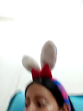 Hot bunny2024 online show from 6, 3, 2025